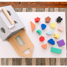 WONDER & WISE HIP SHAPE WOOD SORTER