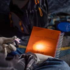 WILDLIGHT KEYCHAIN