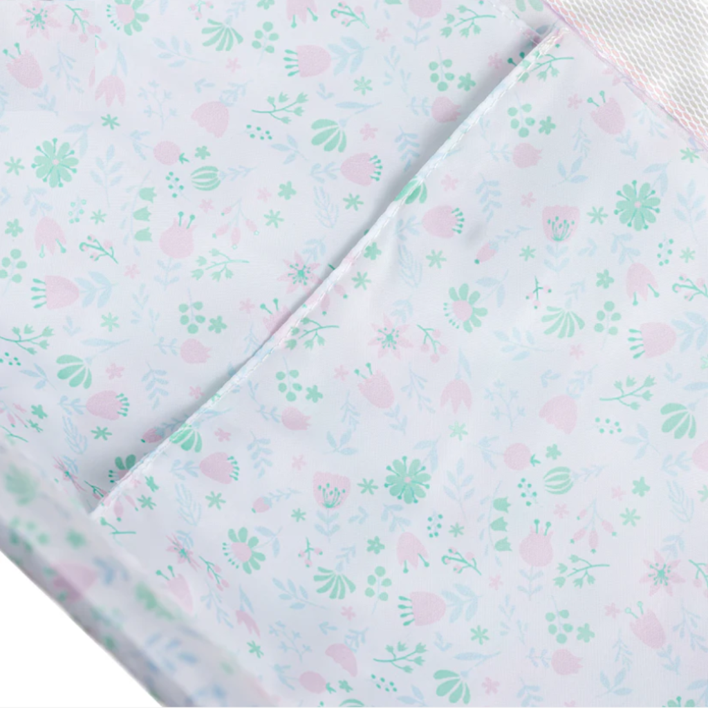 JC TOYS CRIB / PLAYPEN WITH TRAVEL BAG