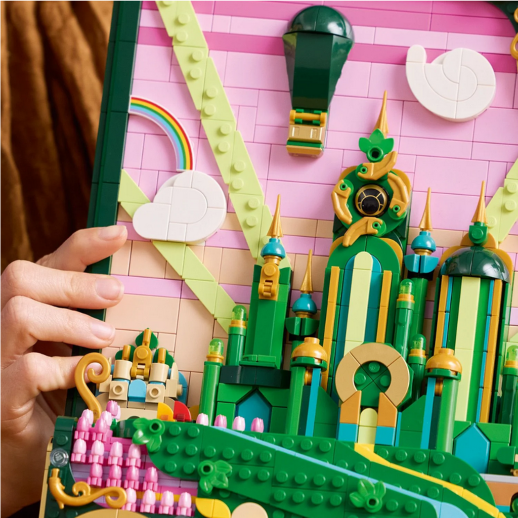 LEGO EMERALD CITY WALL ART