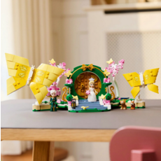 LEGO GLINDA'S WEDDING DAY