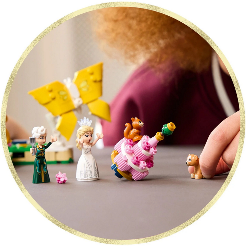 LEGO GLINDA'S WEDDING DAY