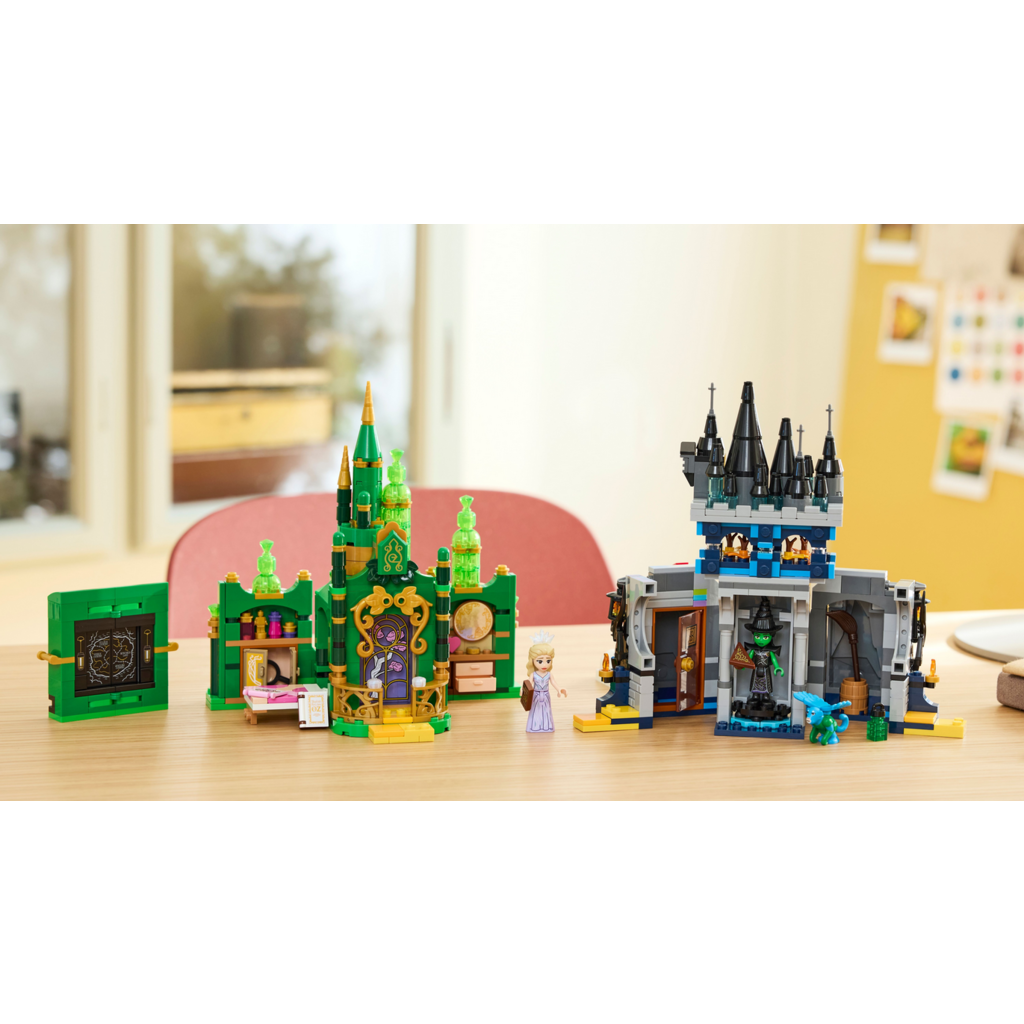 LEGO EMERALD CITY & KIAMO KO CASTLE