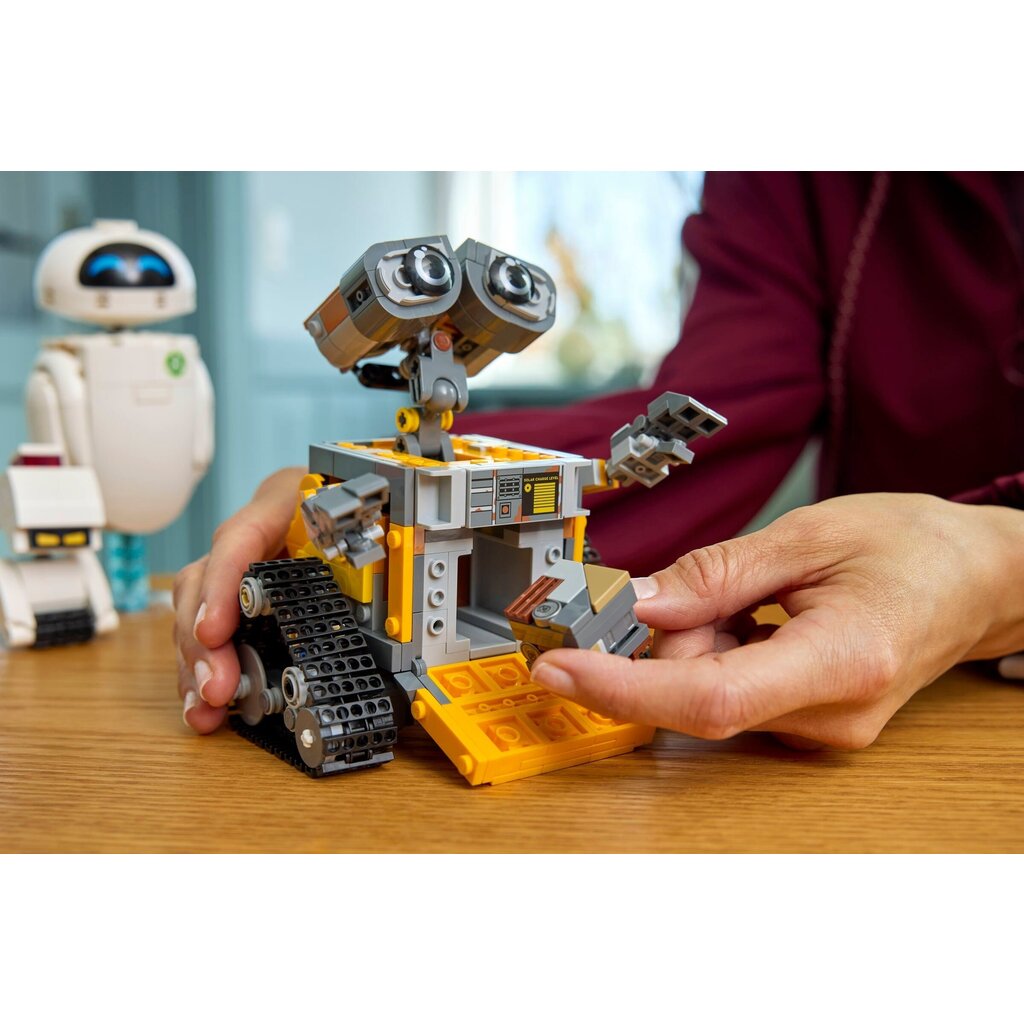 LEGO WALL-E AND EVE