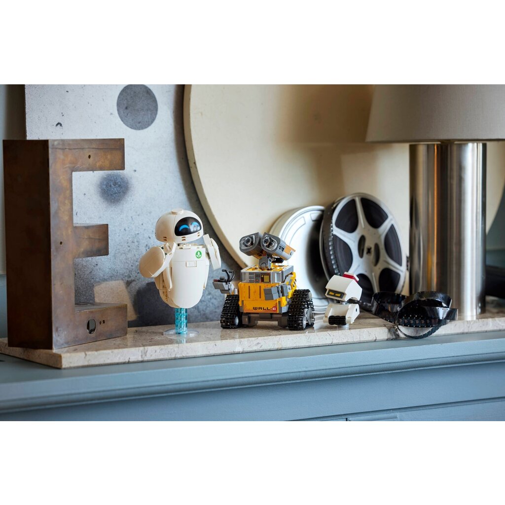 LEGO WALL-E AND EVE