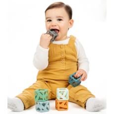 MALARKEY KIDS STACK N CHEW MINI CUBES