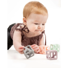 MALARKEY KIDS STACK N CHEW MINI CUBES