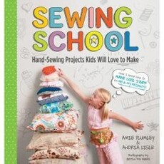 WORKMAN PUBLISHING SEWING SCHOOL