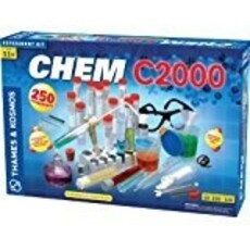 THAMES & KOSMOS CHEM C2000 CHEMISTRY SET