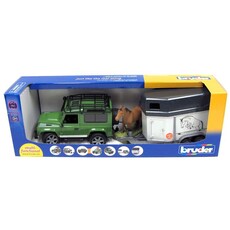 BRUDER TOYS AMERICA LAND ROVER WITH HORSE TRAILER