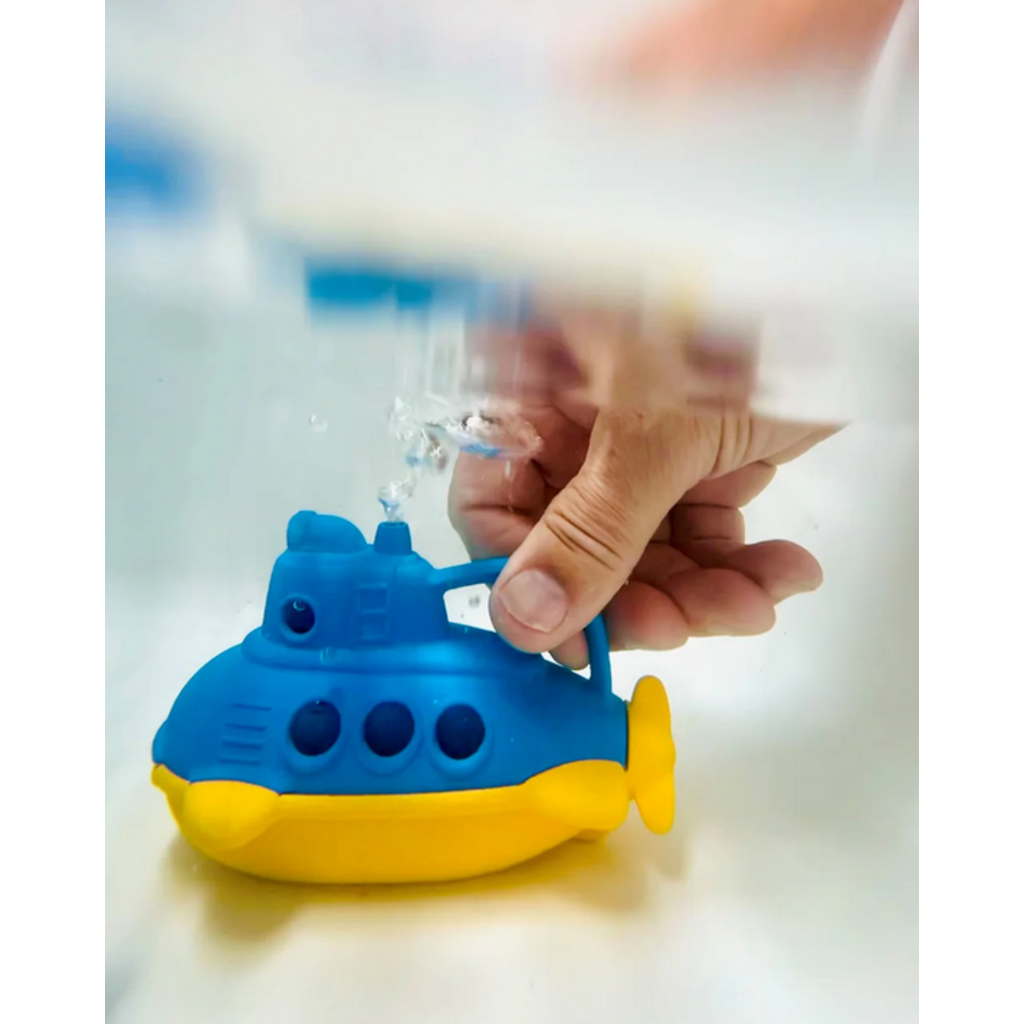 GREEN TOYS RECYCLED BUBBLING SUBMARINE