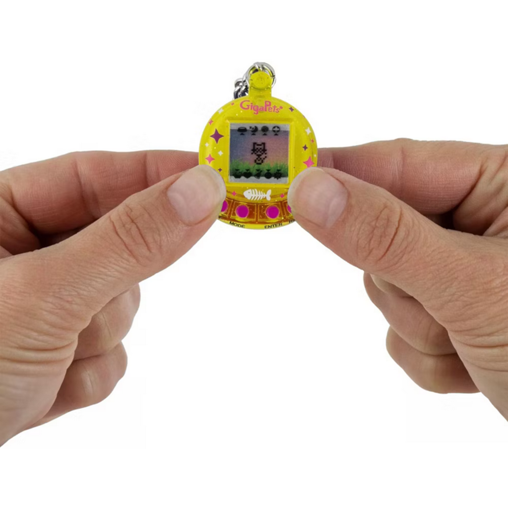 WORLDS SMALLEST WORLDS SMALLEST GIGAPET