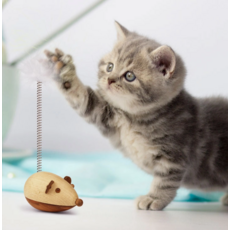 KIKKERLAND KITTY WOODEN MOUSE TOY