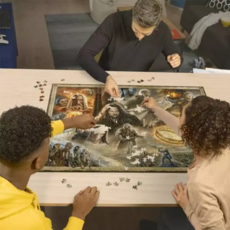 RAVENSBURGER USA THE LORD OF THE RINGS: THE TWO TOWERS 2000 PC PUZZLE