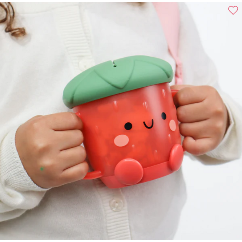 ITZY SNACK CUP STRAWBERRY