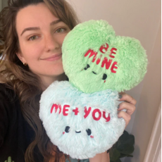 SQUISHABLE CANDY HEARTS SNACKER