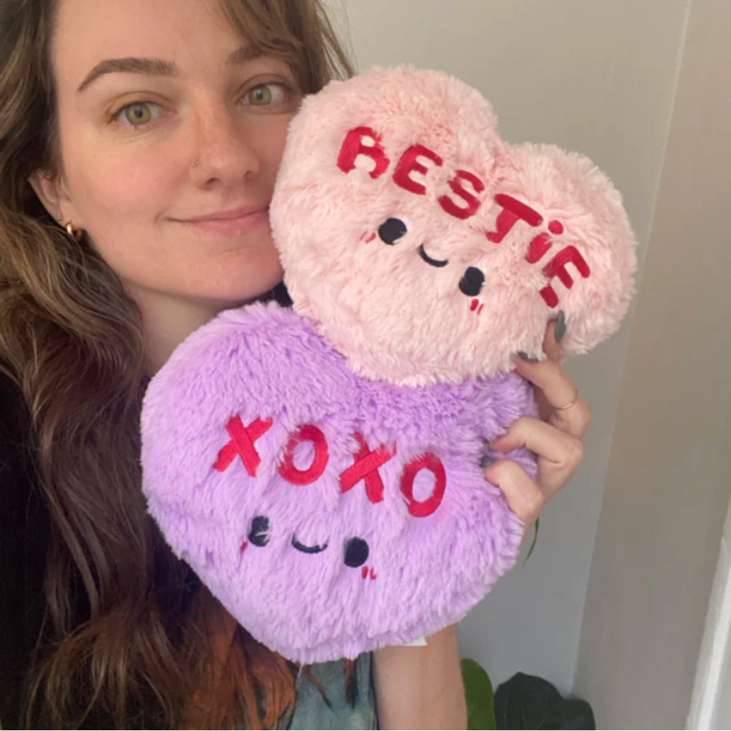 SQUISHABLE CANDY HEARTS SNACKER