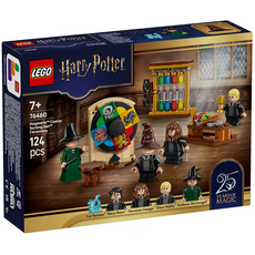 LEGO HOGWARTS CASTLE: SORTING HAT CEREMONY