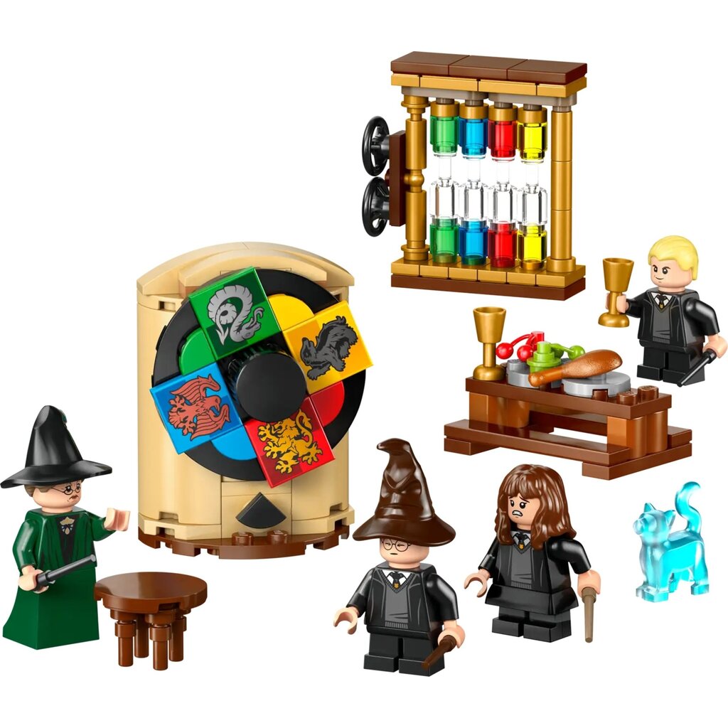 LEGO HOGWARTS CASTLE: SORTING HAT CEREMONY