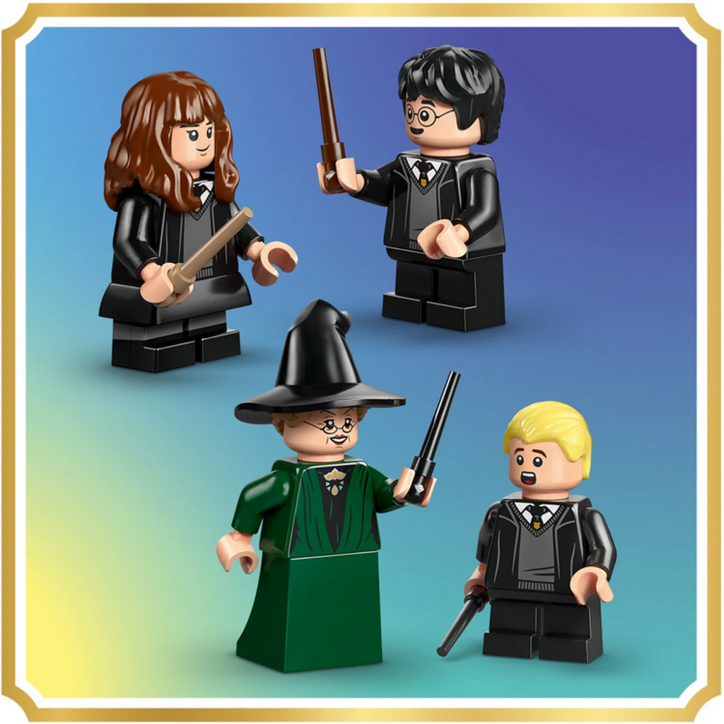 LEGO HOGWARTS CASTLE: SORTING HAT CEREMONY