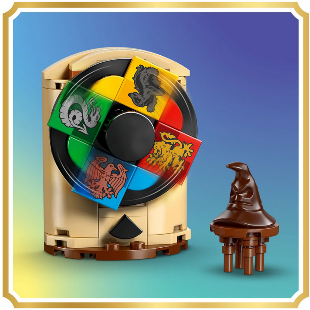 LEGO HOGWARTS CASTLE: SORTING HAT CEREMONY