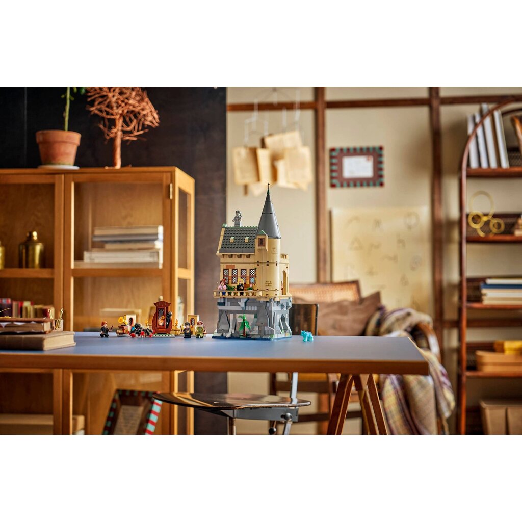 LEGO HOGWARTS CASTLE: HOSPITAL WING