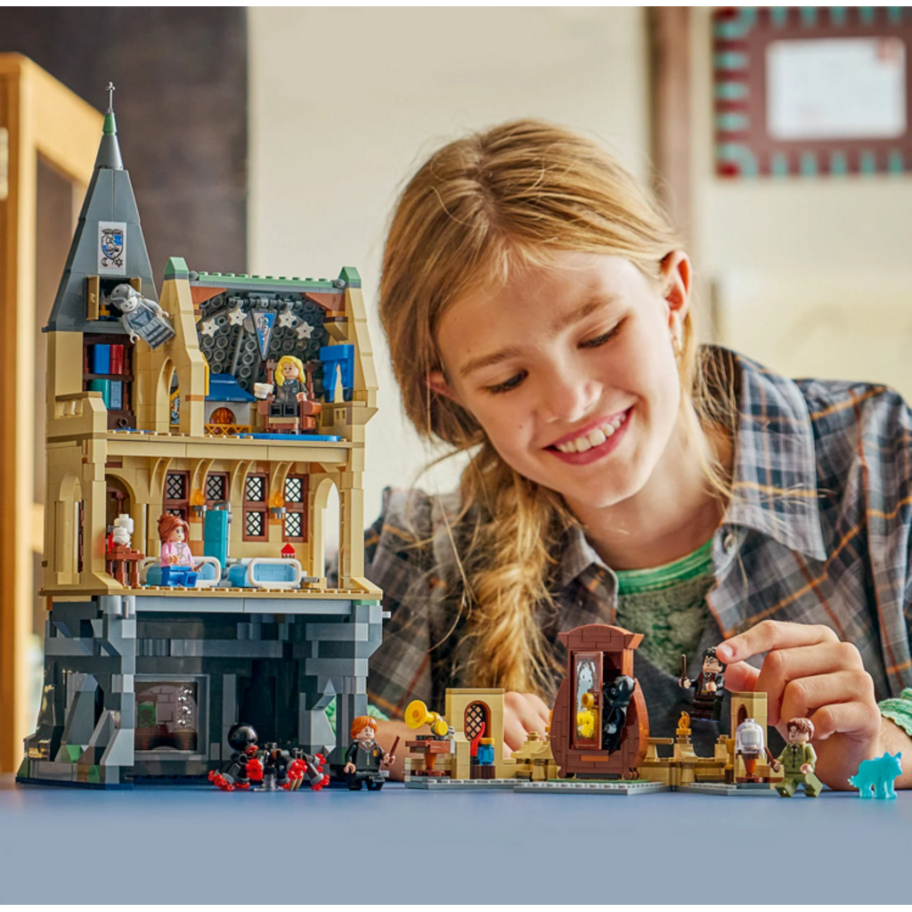 LEGO HOGWARTS CASTLE: HOSPITAL WING