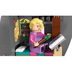LEGO LUNA LOVEGOOD'S HOUSE
