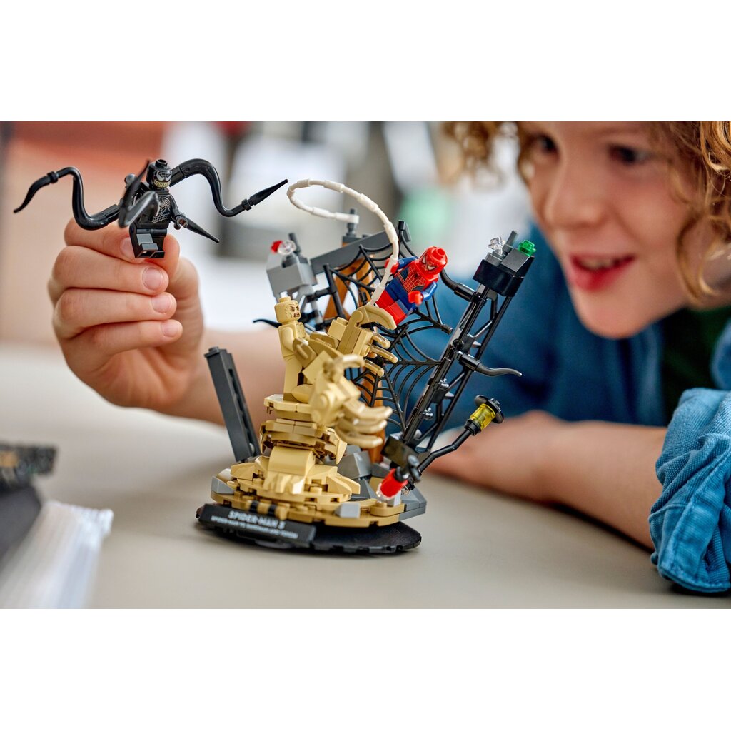 LEGO EPIC BATTLE: SPIDER-MAN VS. SANDMAN