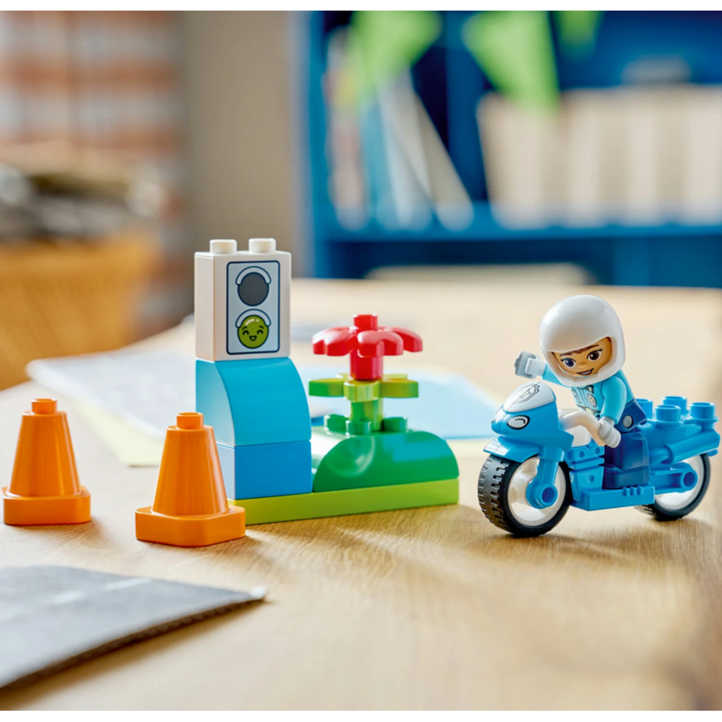 LEGO BLUE POLICE MOTORCYCLE