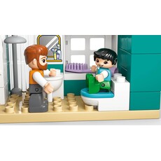 LEGO 3 in 1 MODERN FAMILY HOUSE WITH FIGURES