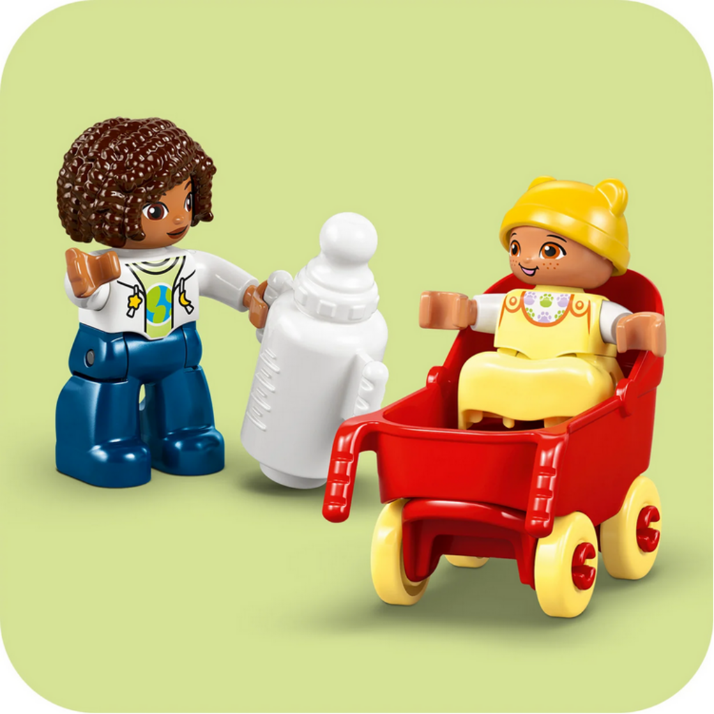 LEGO 3 in 1 MODERN FAMILY HOUSE WITH FIGURES