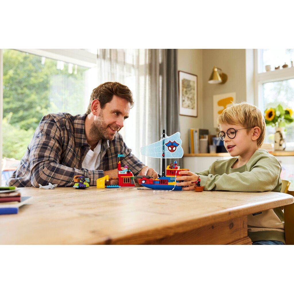LEGO TEAM SPIDEY PIRATE SHIP