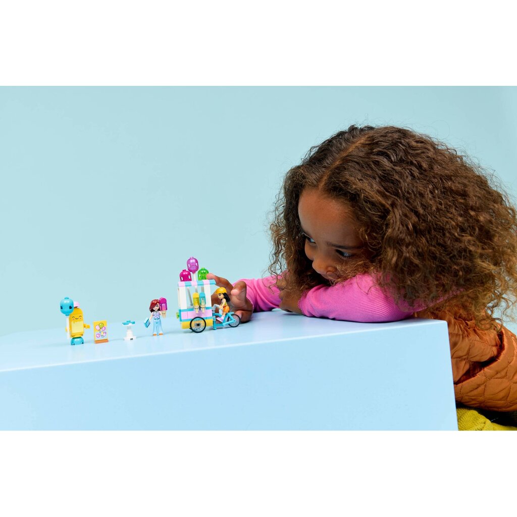 LEGO ICE CREAM & BALLOON STAND