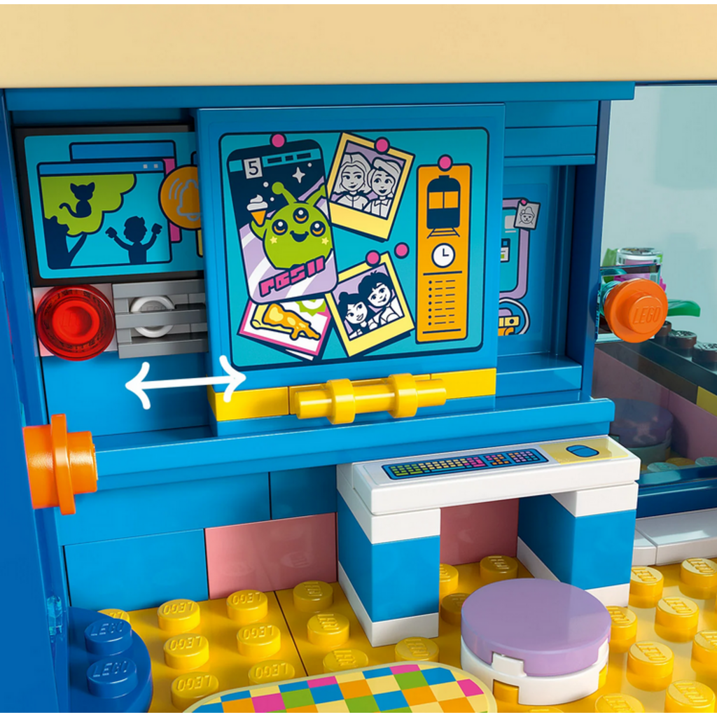 LEGO HEARTLAKE CITY FRIENDS CLUB HOUSE