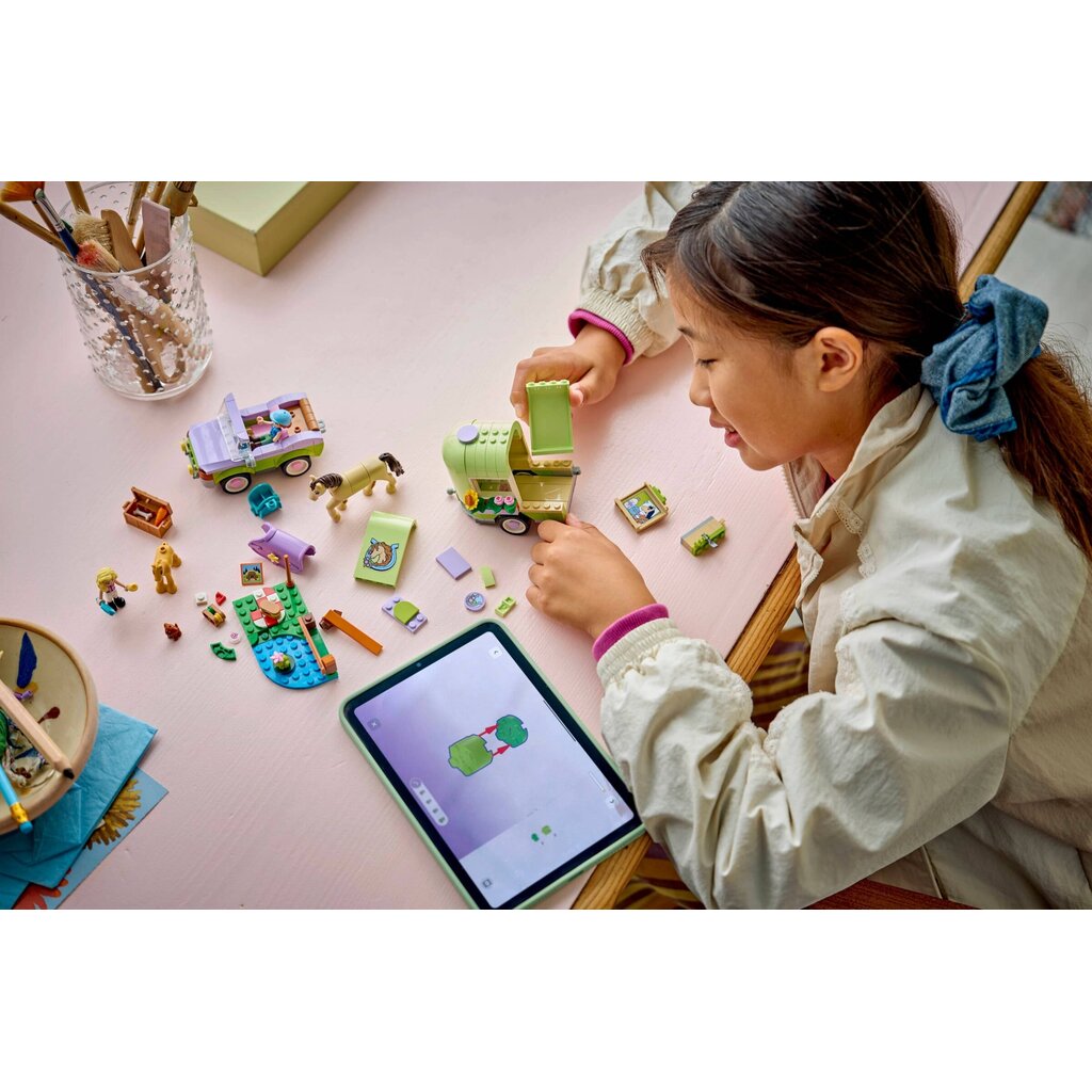 LEGO HORSE & BABY FOAL TRAILER