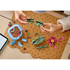 LEGO FLOWERING CACTUS