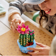 LEGO FLOWERING CACTUS