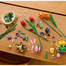LEGO TULIP BOUQUET