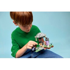 LEGO THE PALE GARDEN