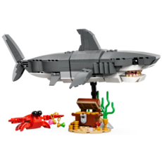 LEGO FIERCE SHARK WITH A TREASURE CHEST