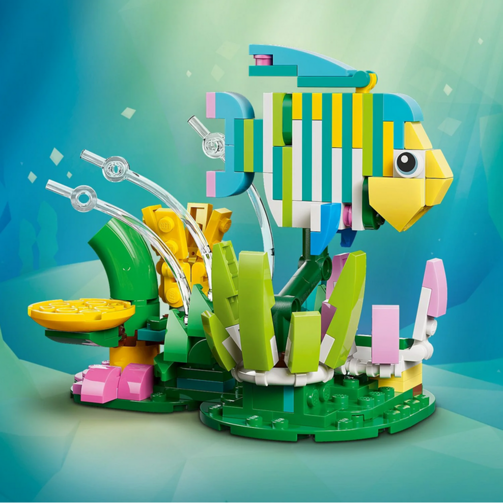 LEGO WILD ANIMALS: COLORFUL HUMMINGBIRD