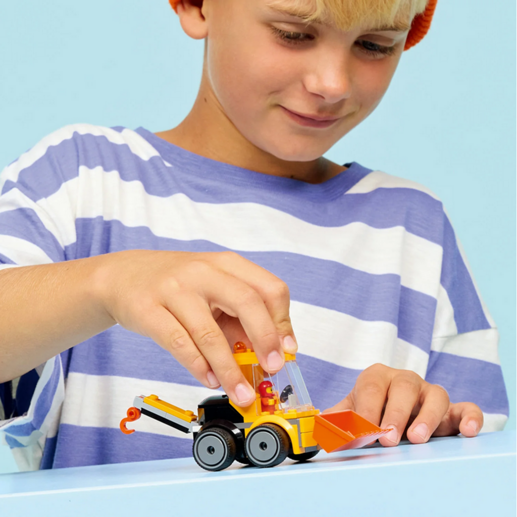 LEGO RIDES - CONSTRUCTION LOADER