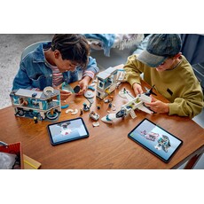 LEGO AIRPORT WITH AIRPLANE