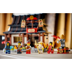 LEGO FOUR WEAPONS BLACKSMITH 15TH ANNIVERSARY