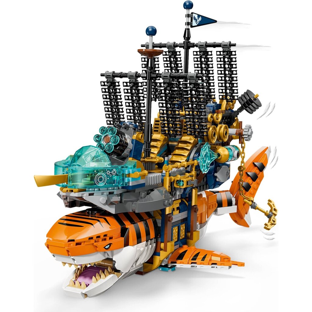 LEGO TIGER SHARK TANK