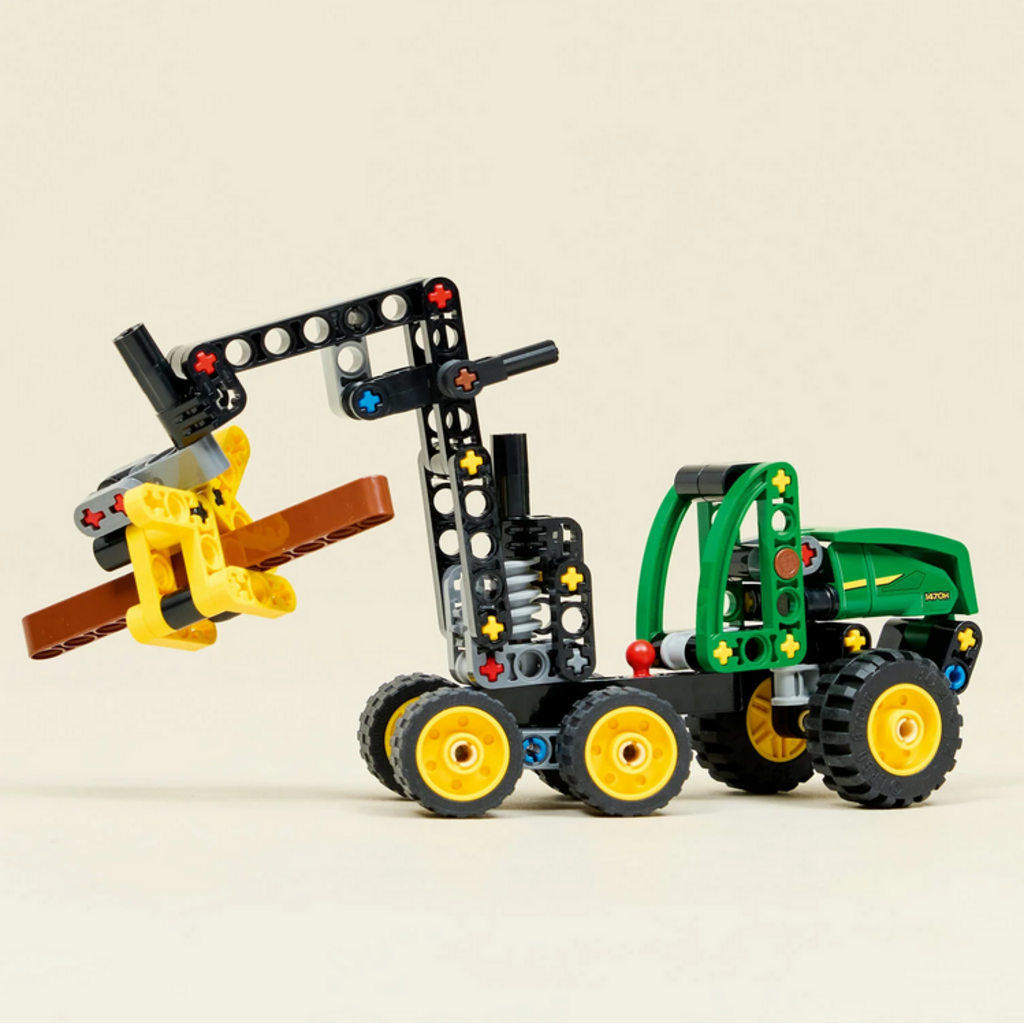 LEGO JOHN DEERE 1470H WHEELED HARVESTER