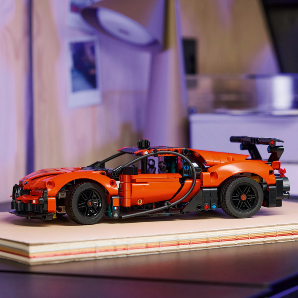 LEGO BUGATTI CHIRON PUR SPORT HYPERCAR