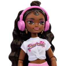 BARBIE DREAM BESTIES ROLLER SKATING BROOKLYN