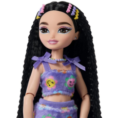 BARBIE DREAM BESTIES ROLLER SKATING RENEE